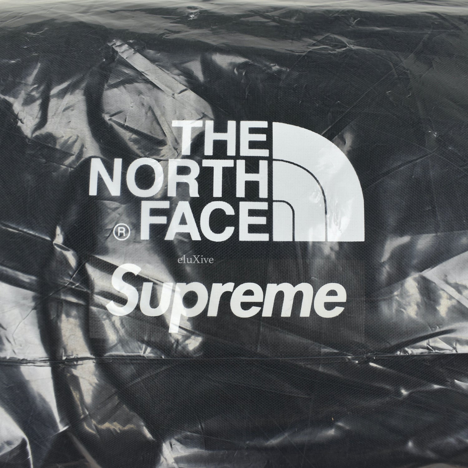 Supreme x The North Face - Mountain Print Nuptse Blanket – eluXive