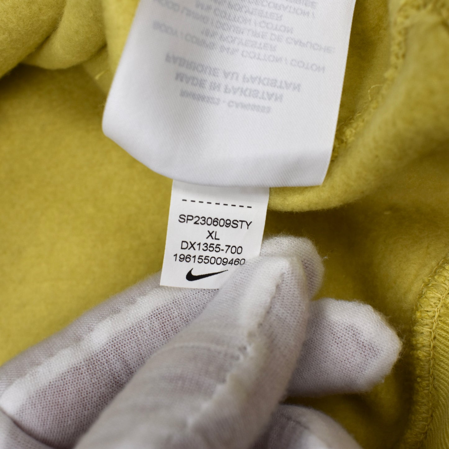 Nike - Pale Yellow Solo Swoosh Heavyweight Fleece Hoodie