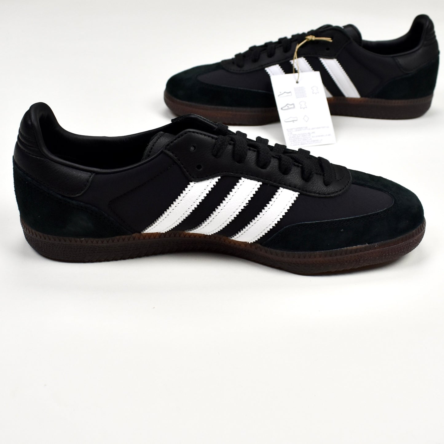 Adidas x Dover Street Market - Samba DSM Sneakers (Black)