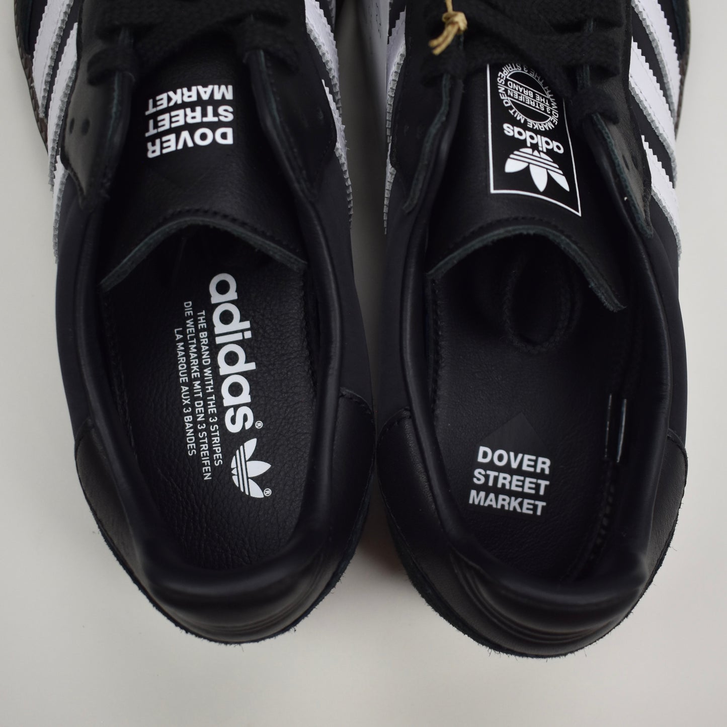 Adidas x Dover Street Market - Samba DSM Sneakers (Black)