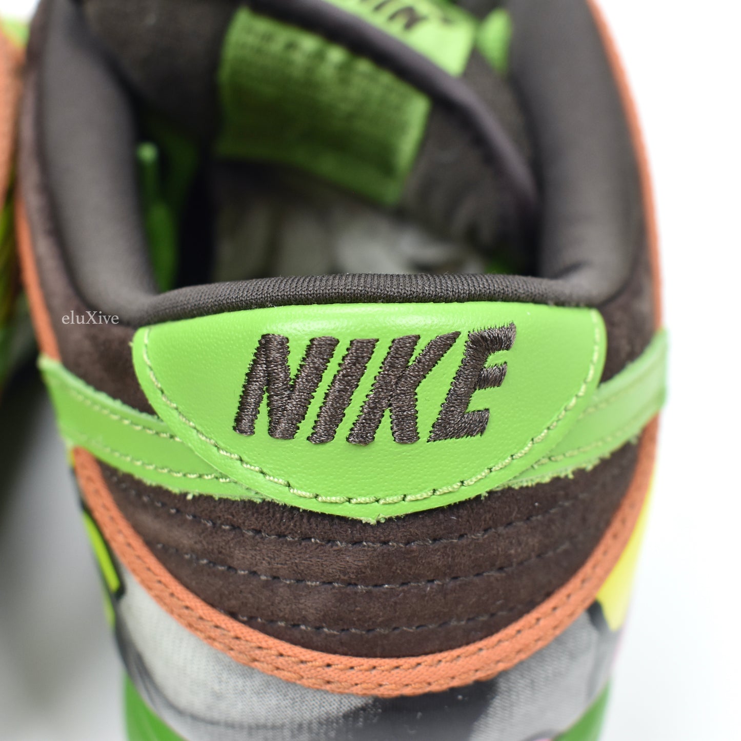 Nike - Dunk Low Premium SB QS 'De La Soul'