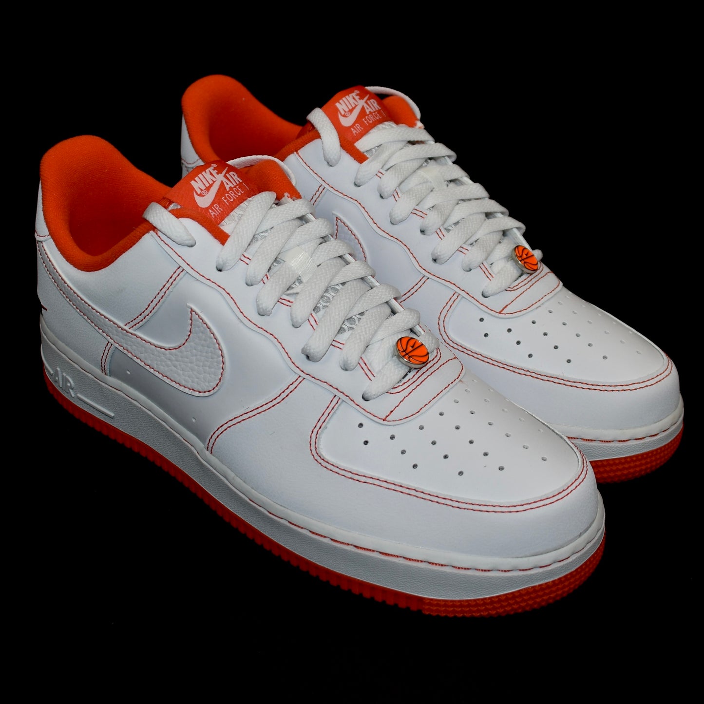 Nike - Air Force 1 '07 LV8 EMB 'Rucker Park'