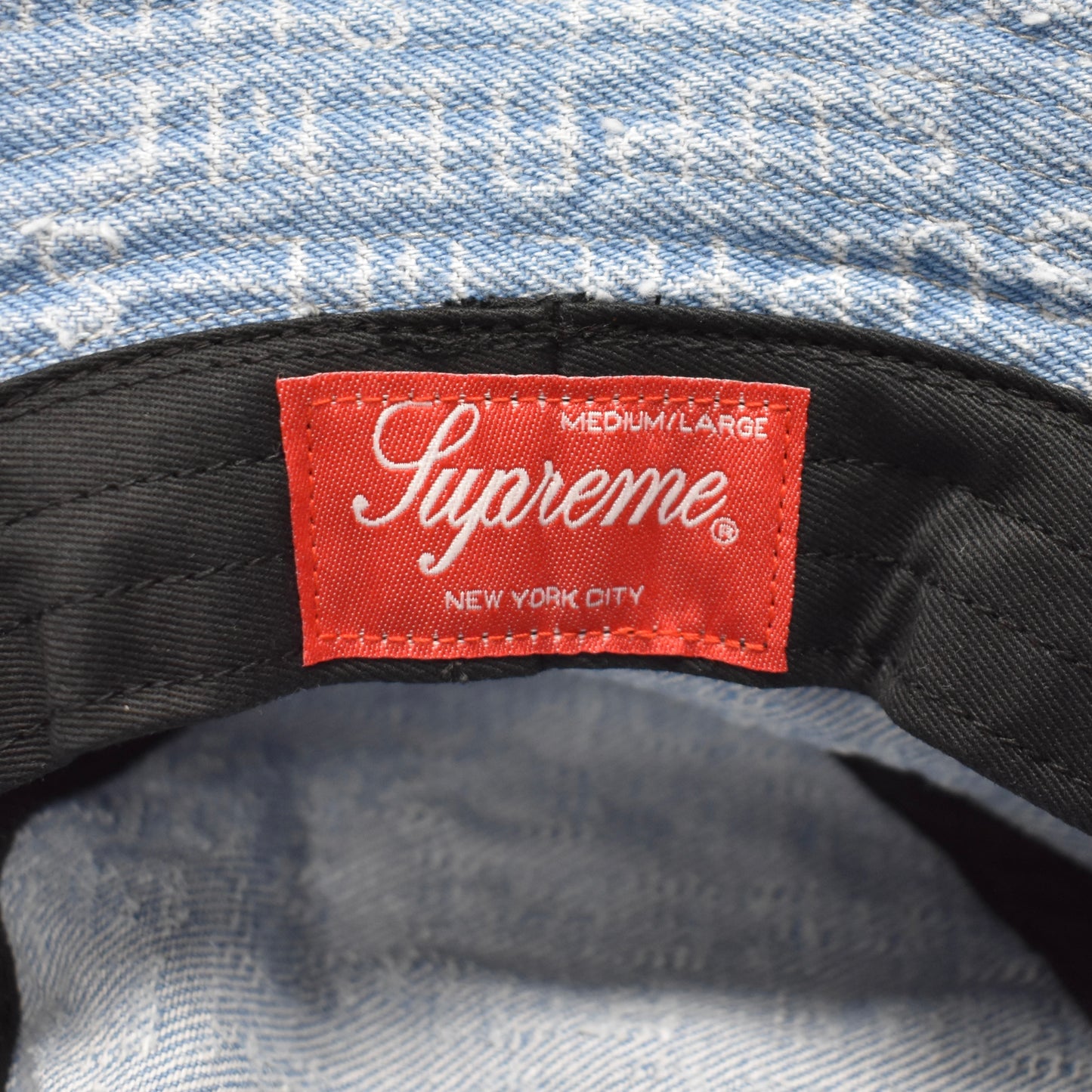 Supreme - Needle Punch Denim Logo Bucket Hat (Blue)