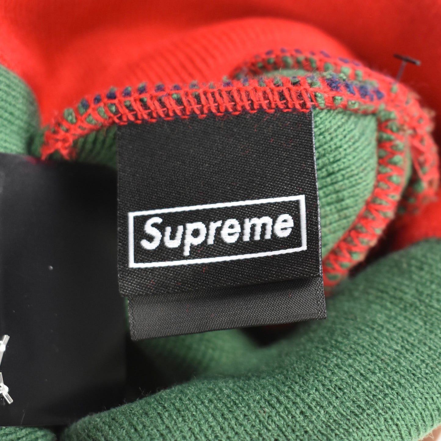 Supreme x New Era - Colorblock Box Logo Beanie (FW24)