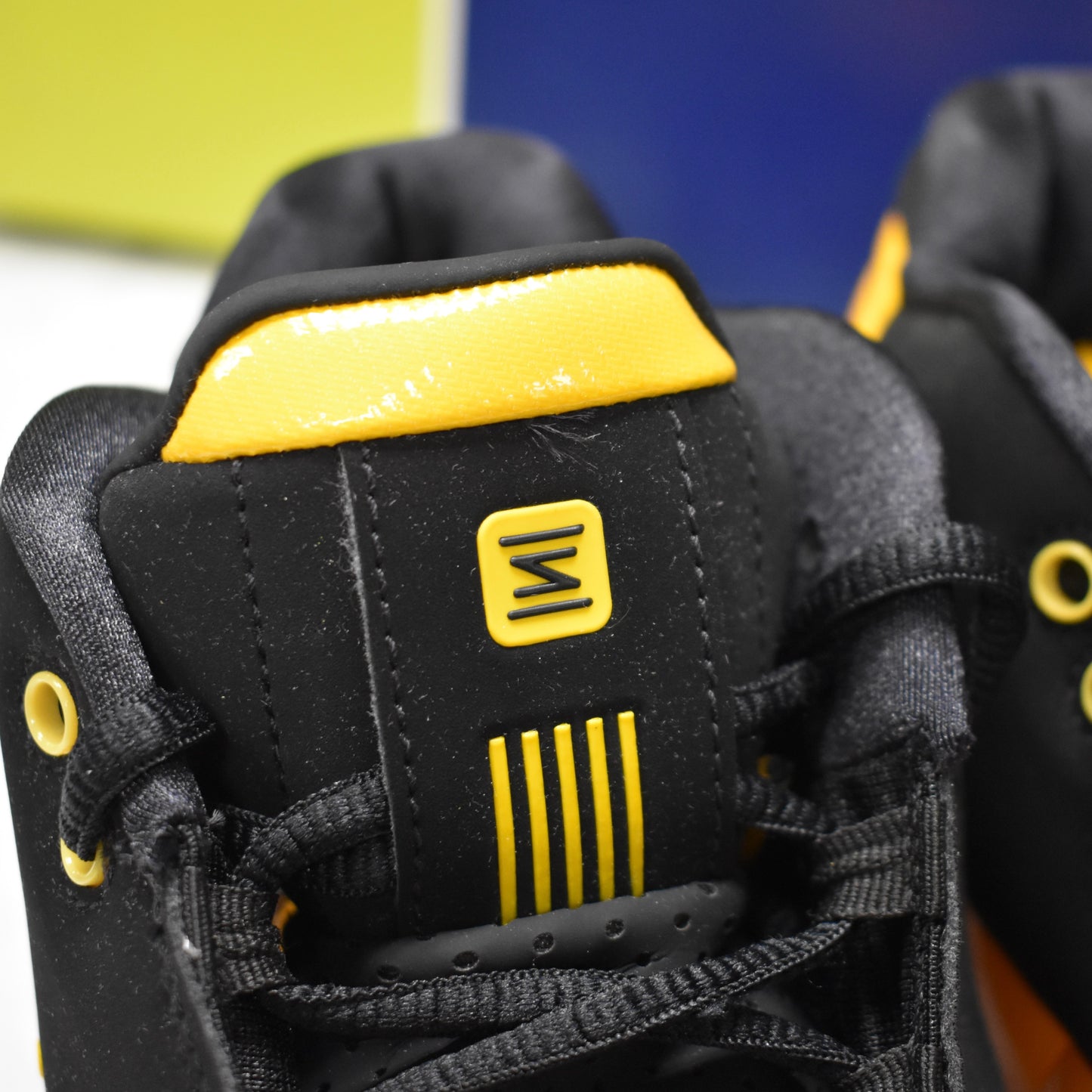 Nike - Shox BB4 (Black/University Gold)