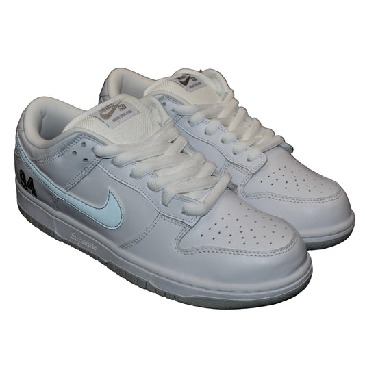 Supreme x Nike - SB Dunk Low OG QS (White/Silver)