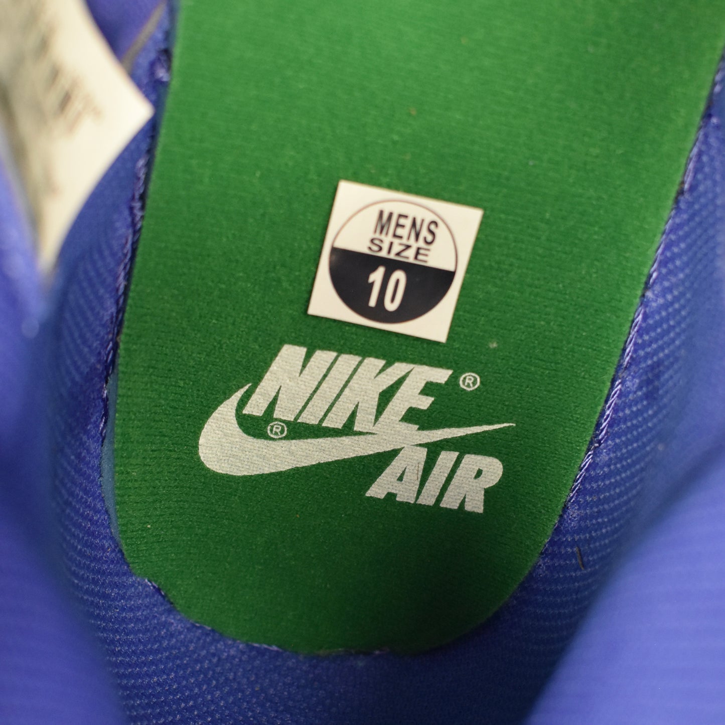 Nike - Air Jordan 1 Retro Hi OG Gatorade 'Grape'
