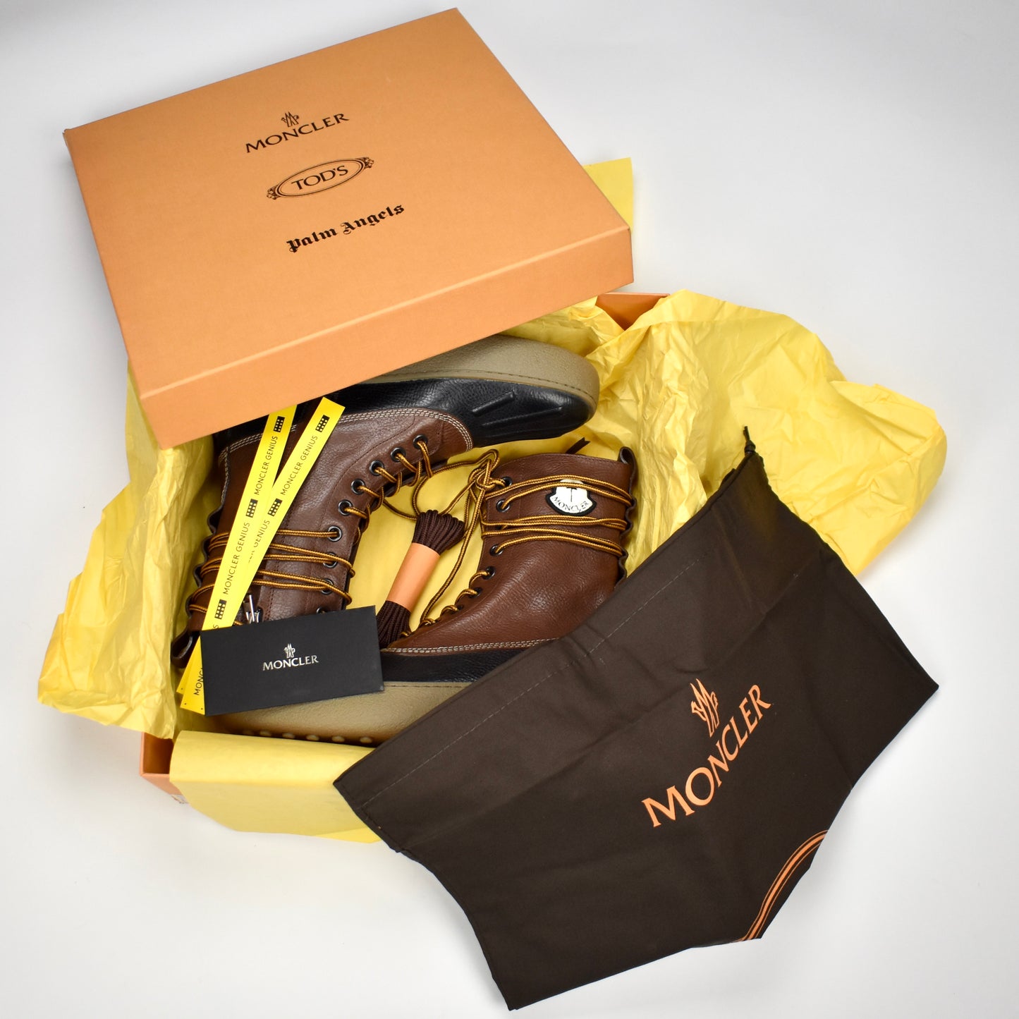 Moncler x Tod's x Palm Angels - Leather Winter Gommino Duck Boots