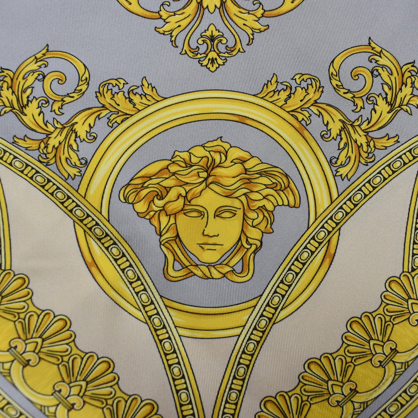 Versace - La Coupe des Dieux 100% Silk Shorts