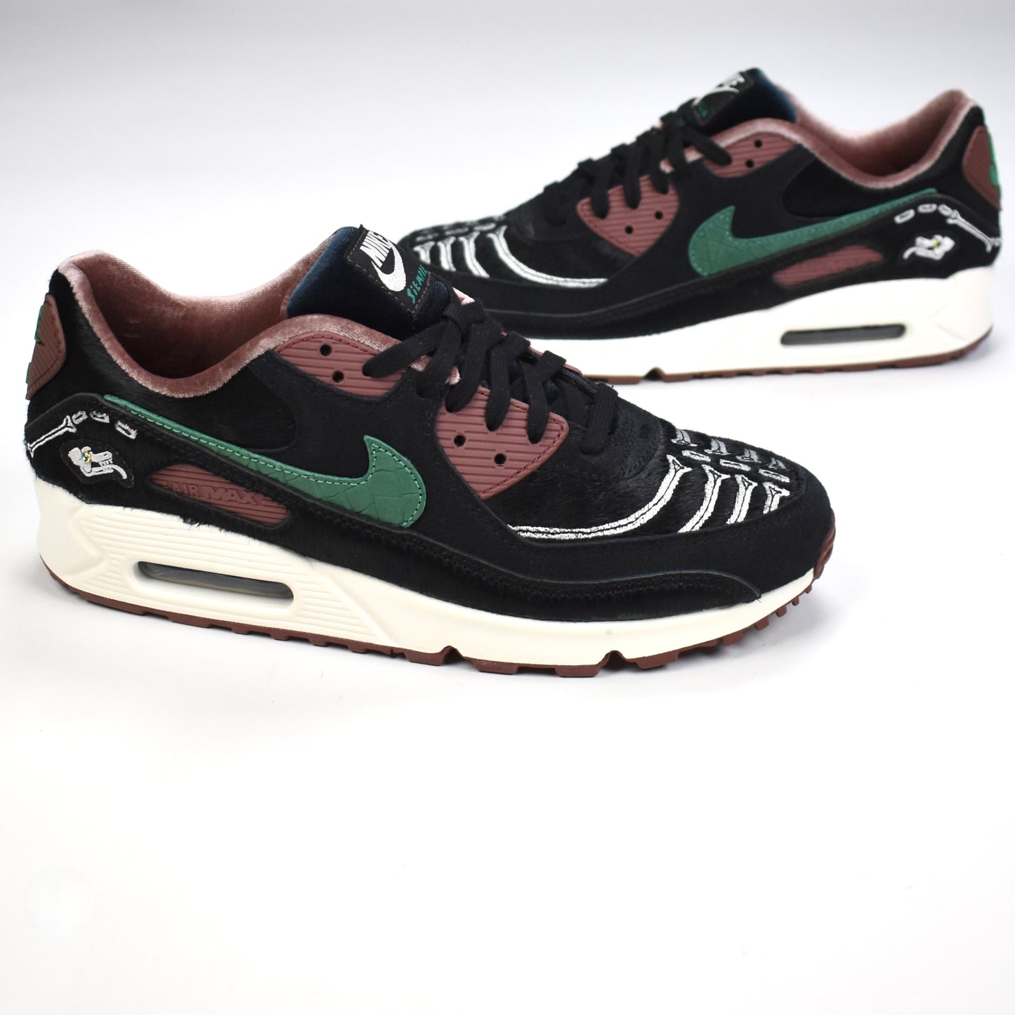 Nike - Air Max 90 SE "Siempre Familia'