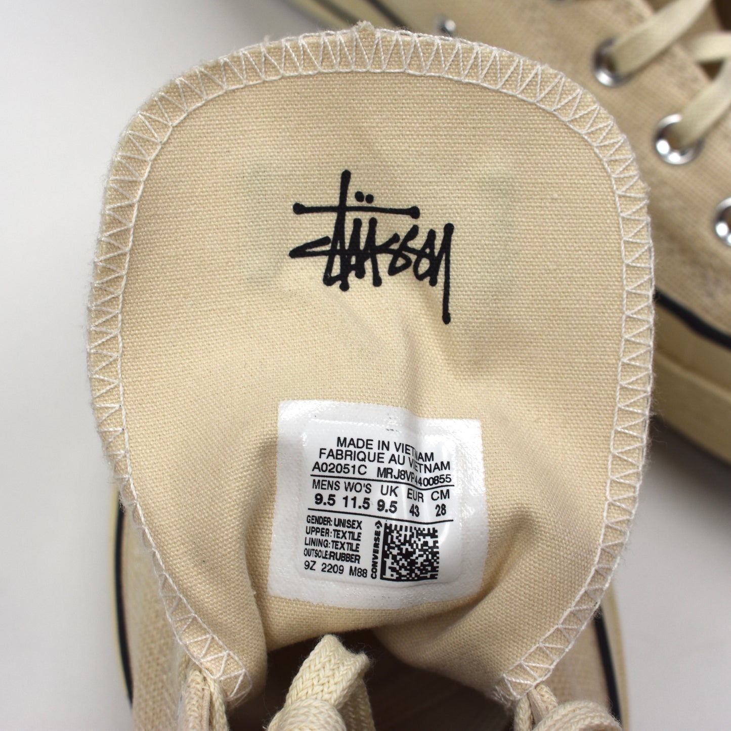 Converse x Stussy - Chuck 70 Hi Sneakers (Fossil/Pearl)