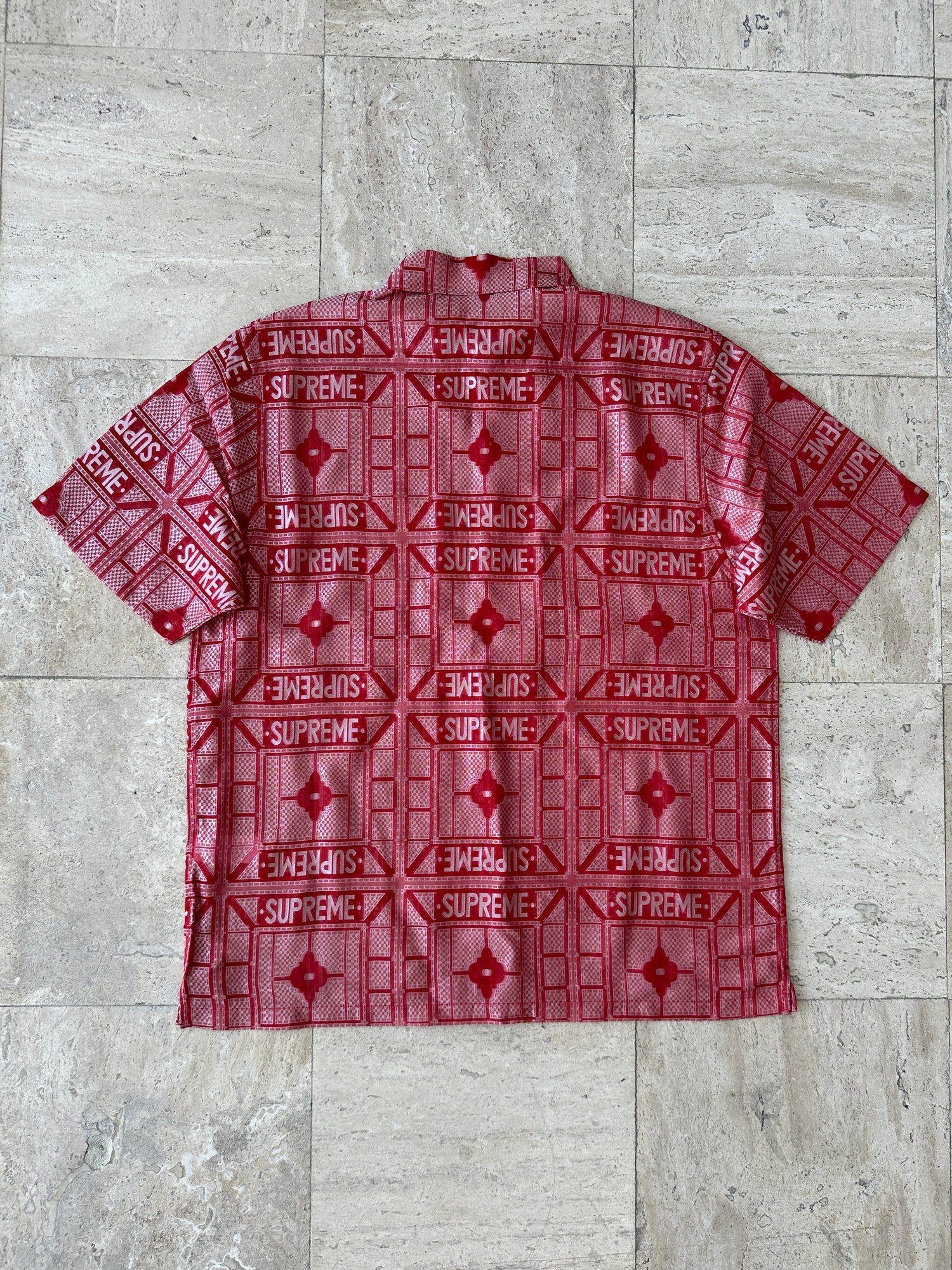 Supreme - Red Tray Jacquard Logo Shirt – eluXive