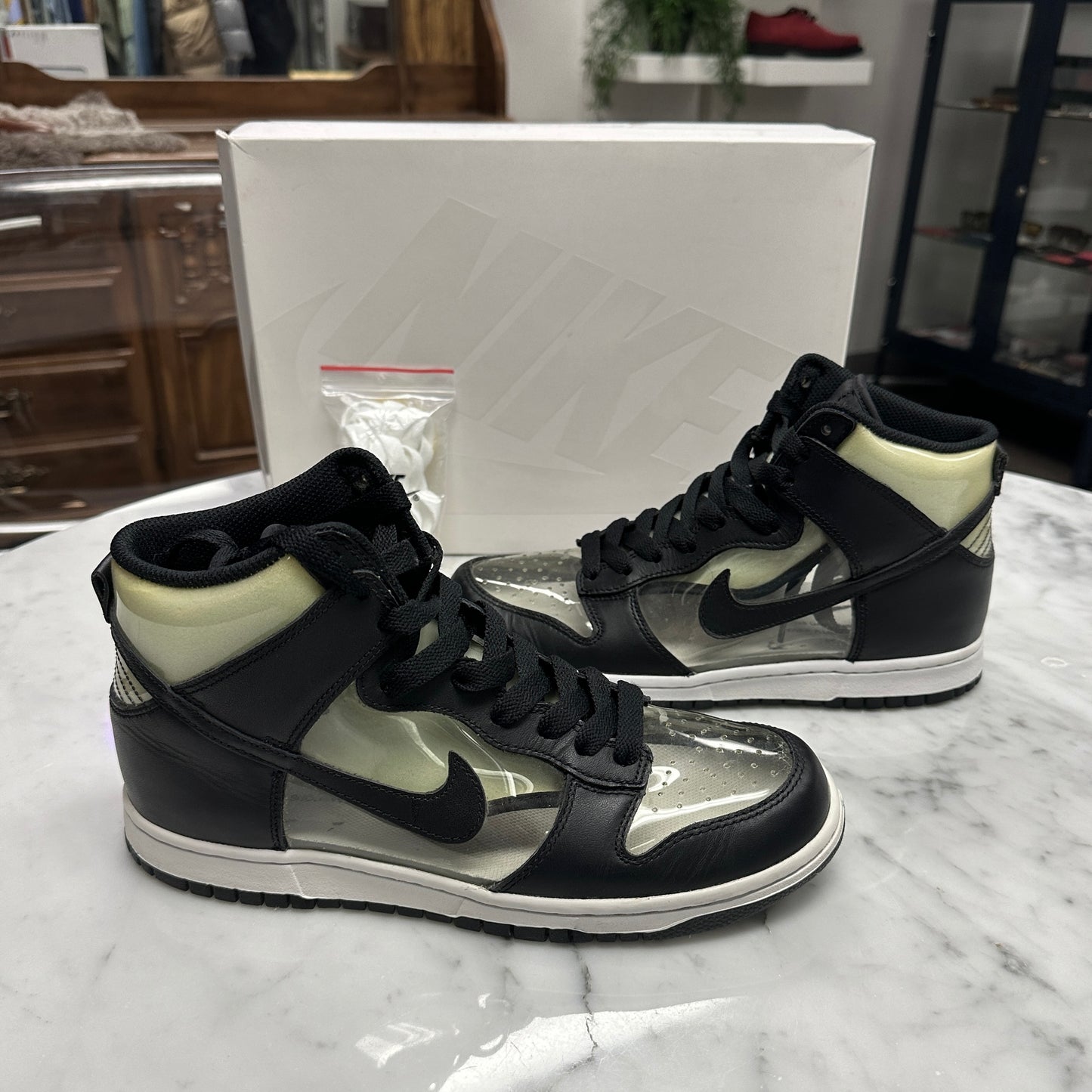 Comme des Garcons x Nike - Dunk Hi Retro CDG (Black/Clear)