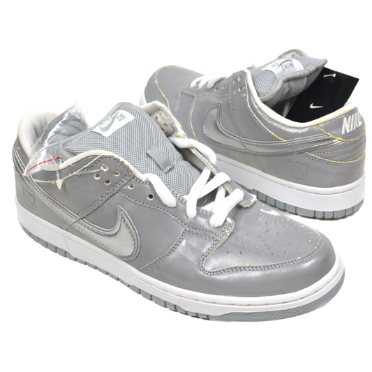 Nike - Dunk Low Pro SB Reflective 'Medicom 3'