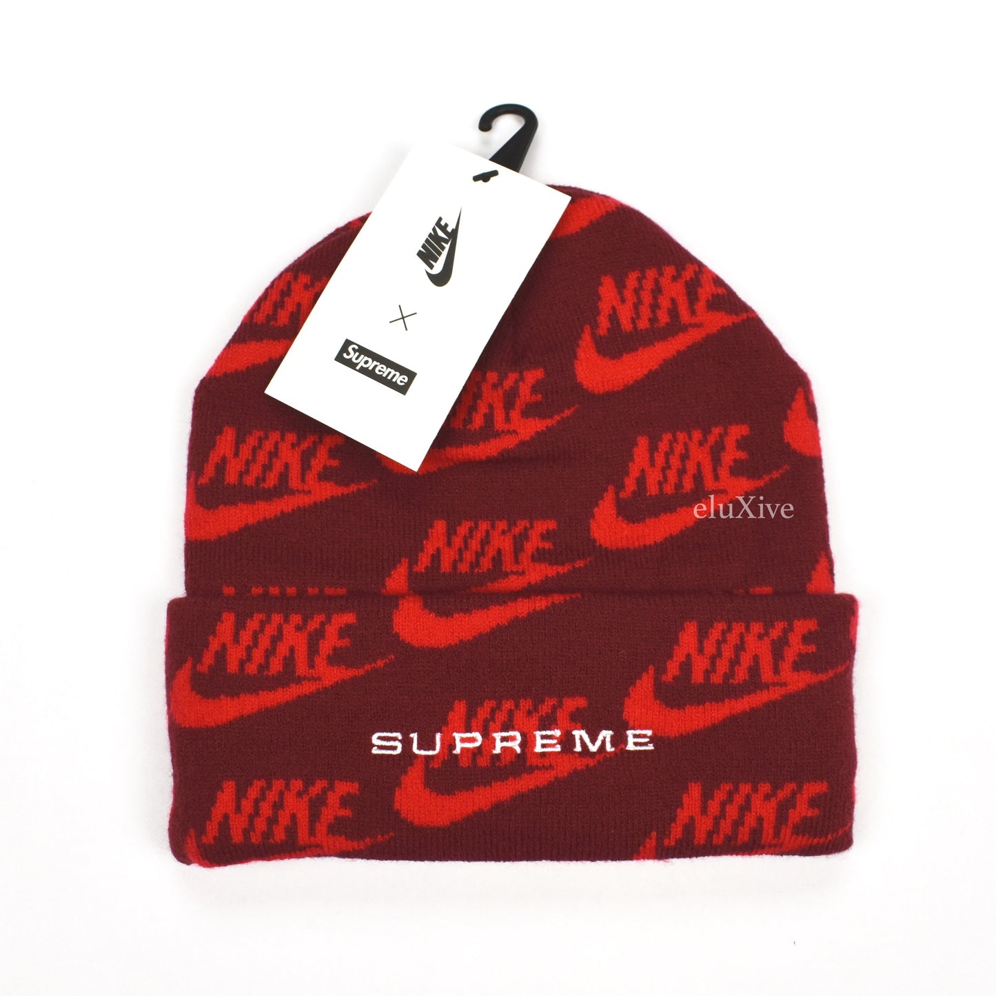 Supreme x Nike - Jacquard Logo Beanie (Red)