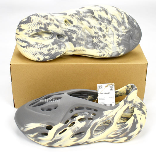 Adidas x Kanye West - Yeezy Foam RNNR (Moon)