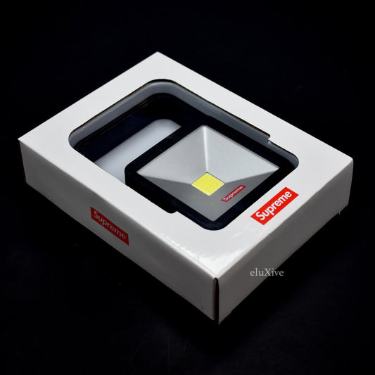Supreme - Black Box Logo Kickstand Light