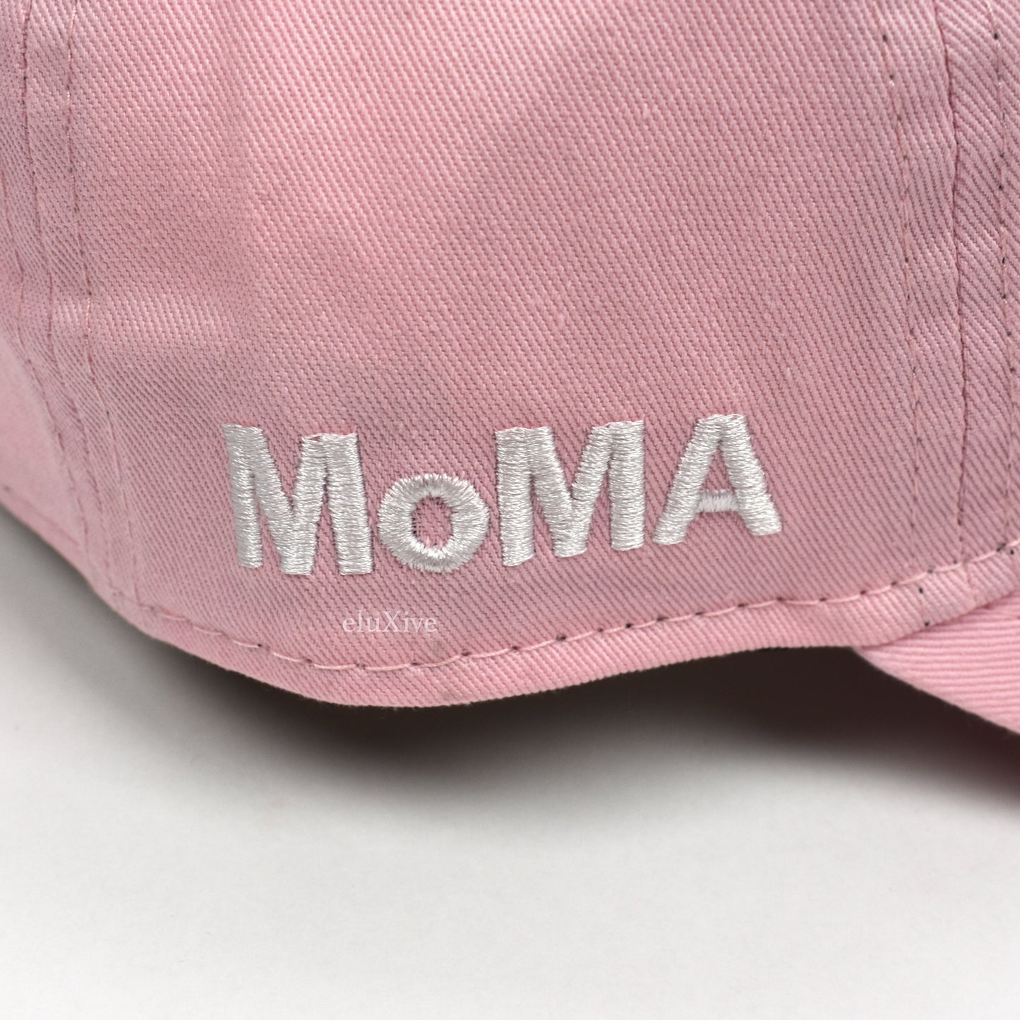 New Era - MoMA Edition Yankees Adjustable Hat (Pink)