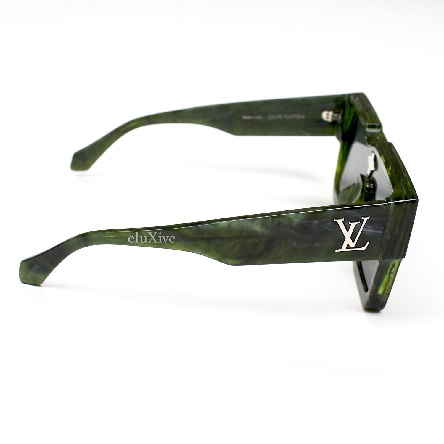 Louis Vuitton Cyclone Grey Marble Sunglasses Light Grey Acetate. Size E