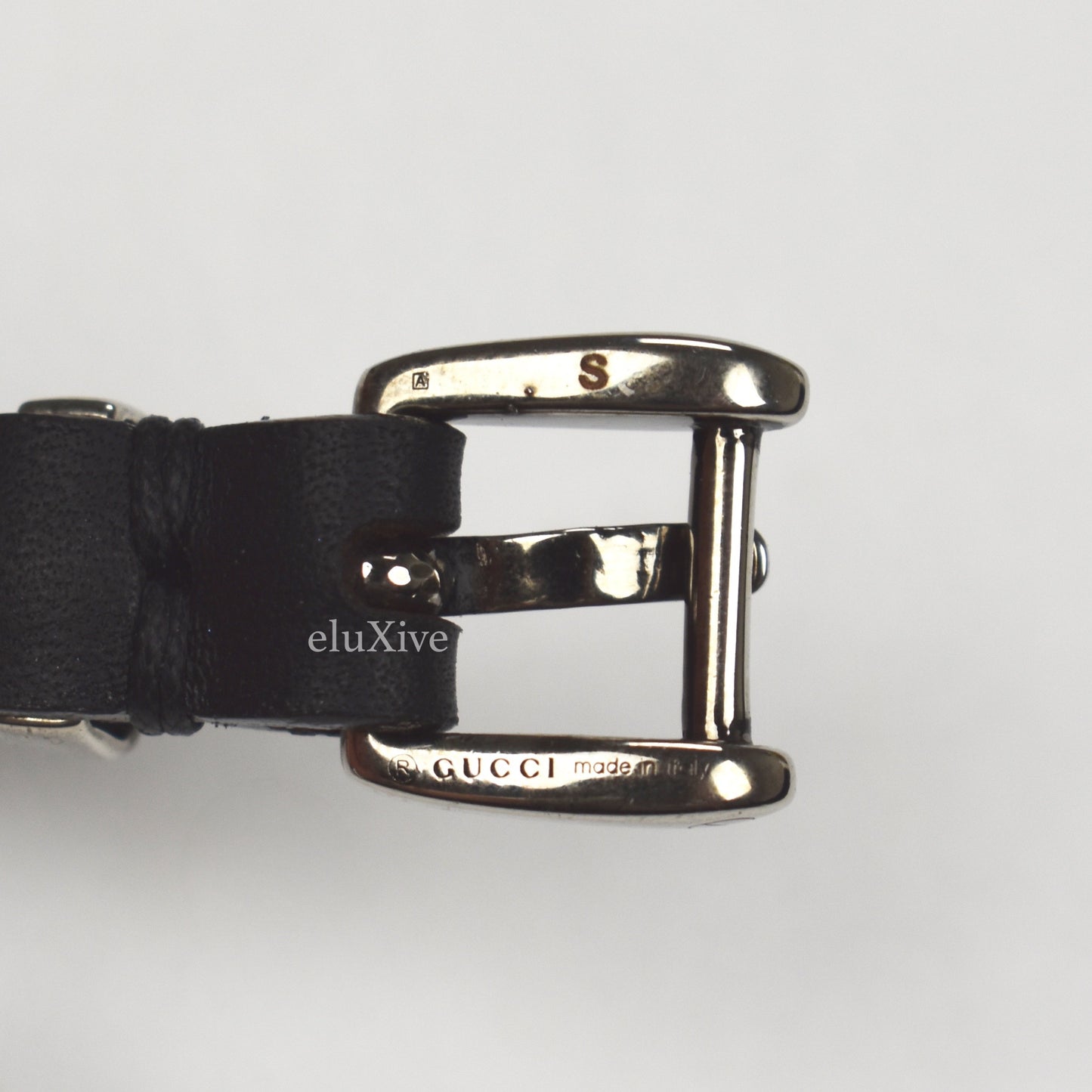 Gucci - Feline Studded Leather Bracelet (Black)