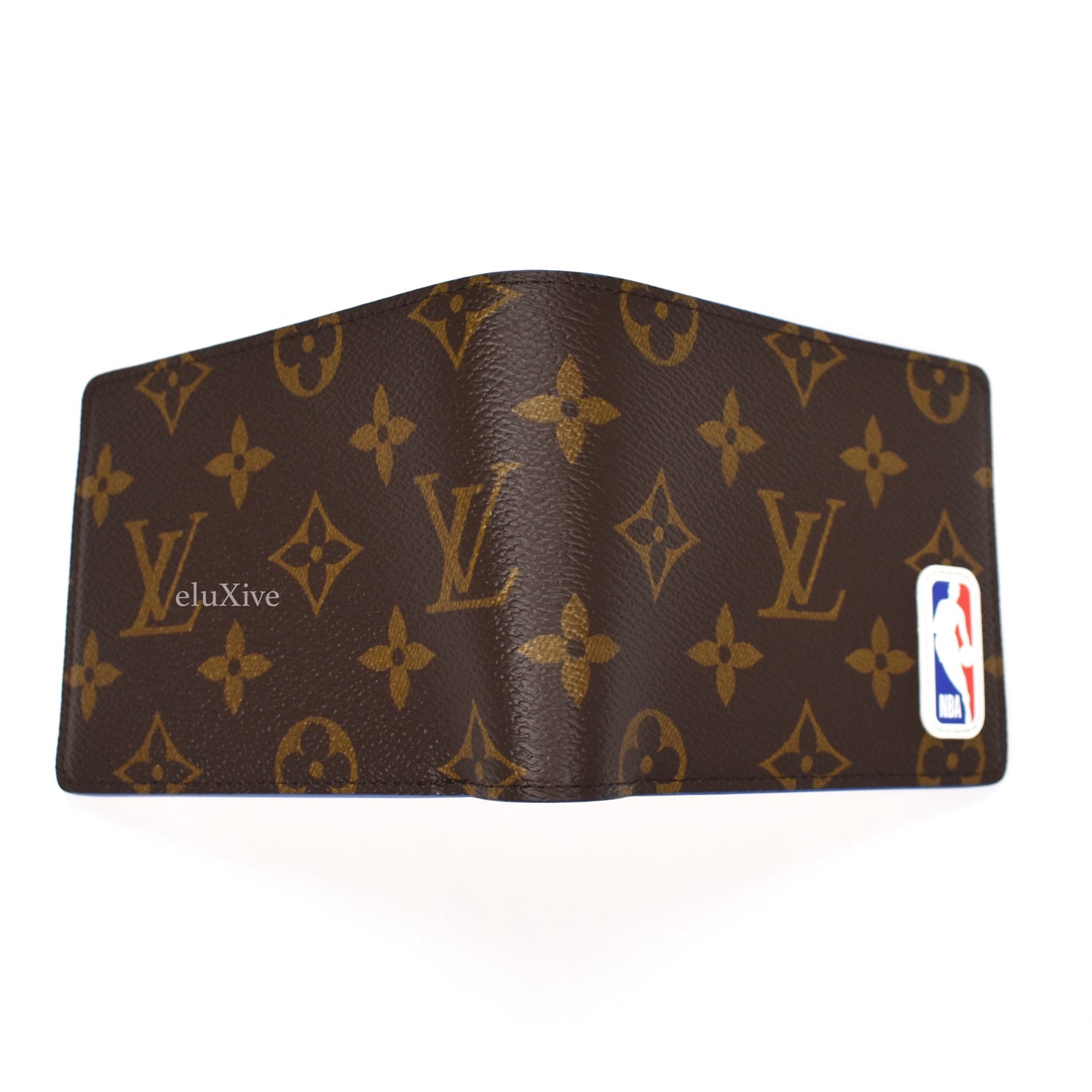 Louis Vuitton LV x NBA Brown Monogram Red White Blue Logo Bifold Multiple  Wallet