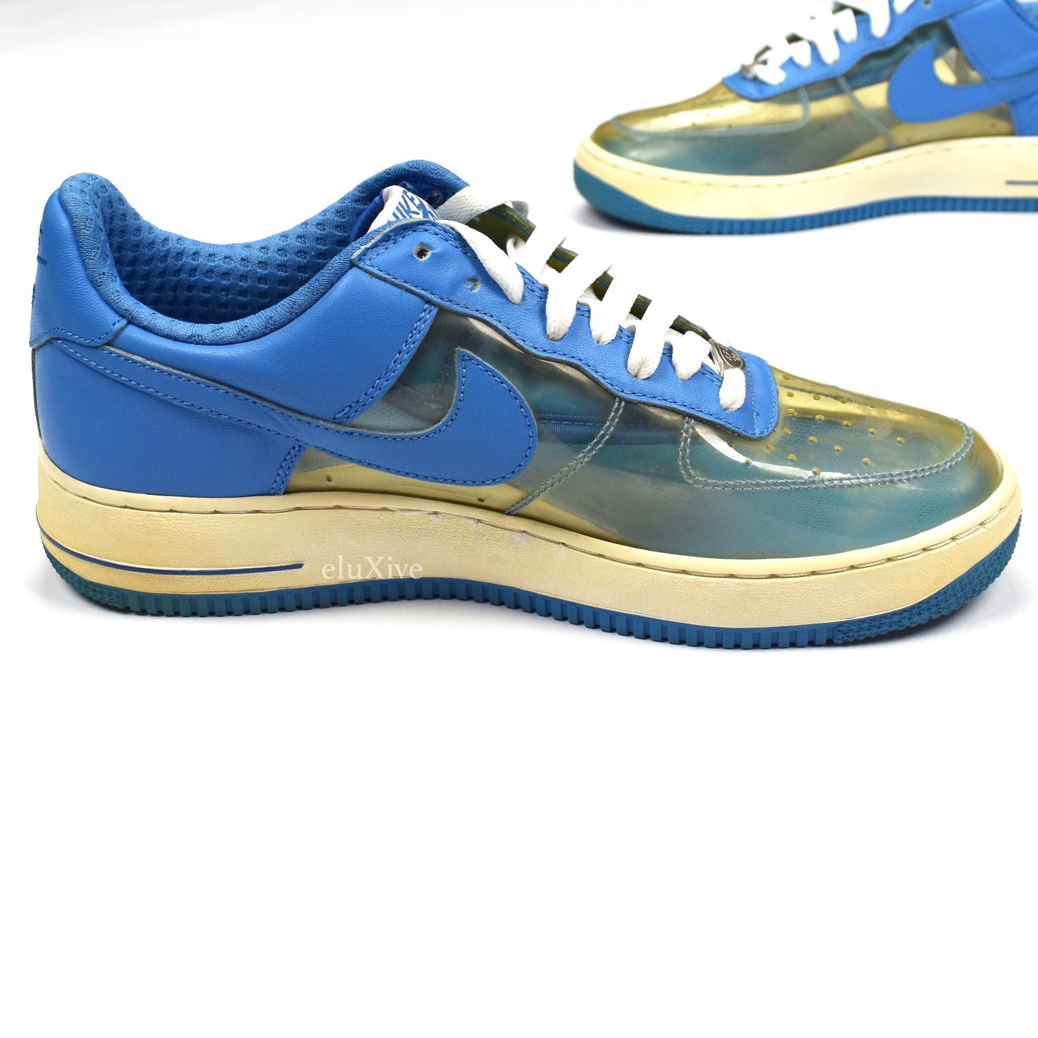 Size 11 - Nike Air Force 1 Premium Fantastic 4 Invisible Woman for