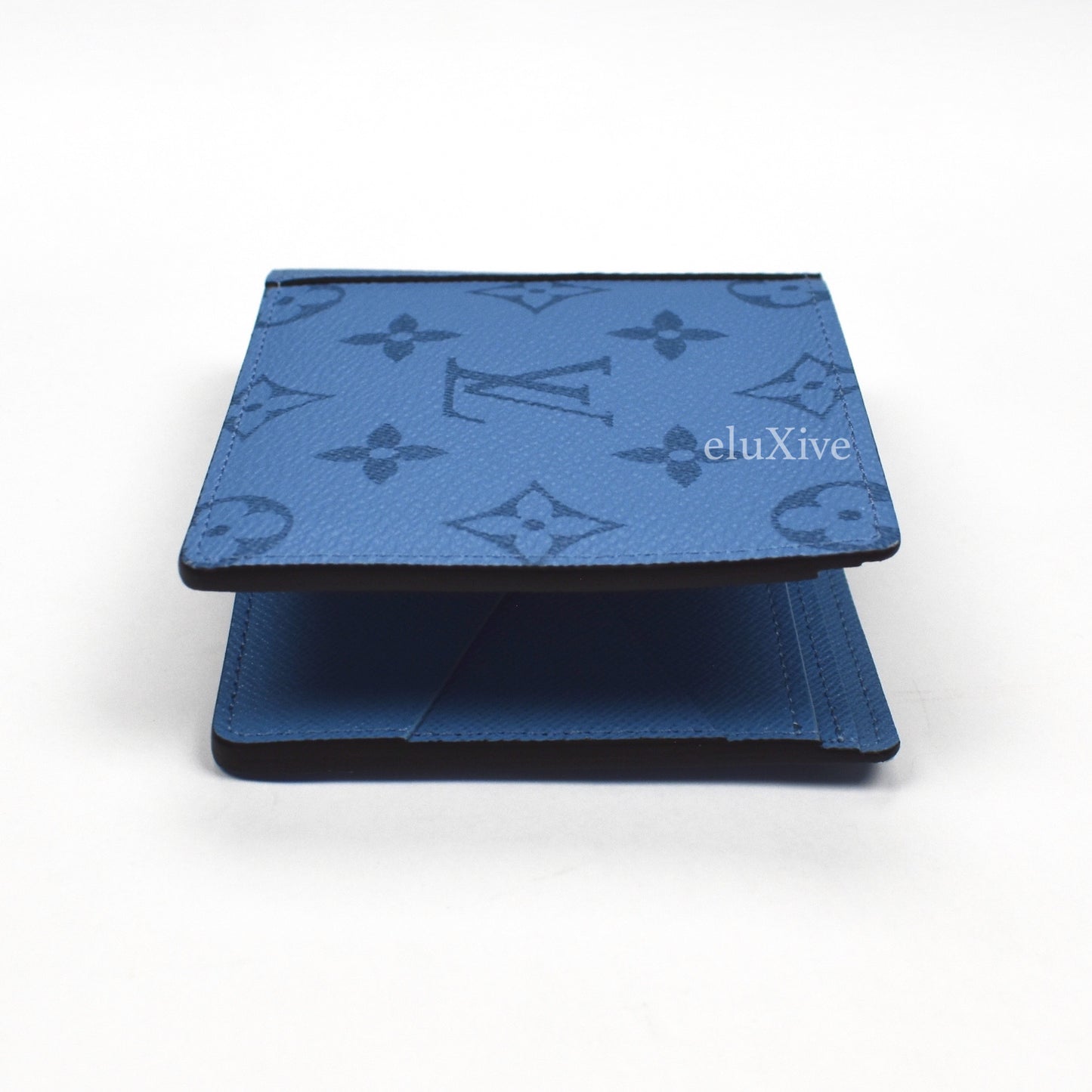Louis Vuitton LV Multiple wallet new Blue Leather ref.228126