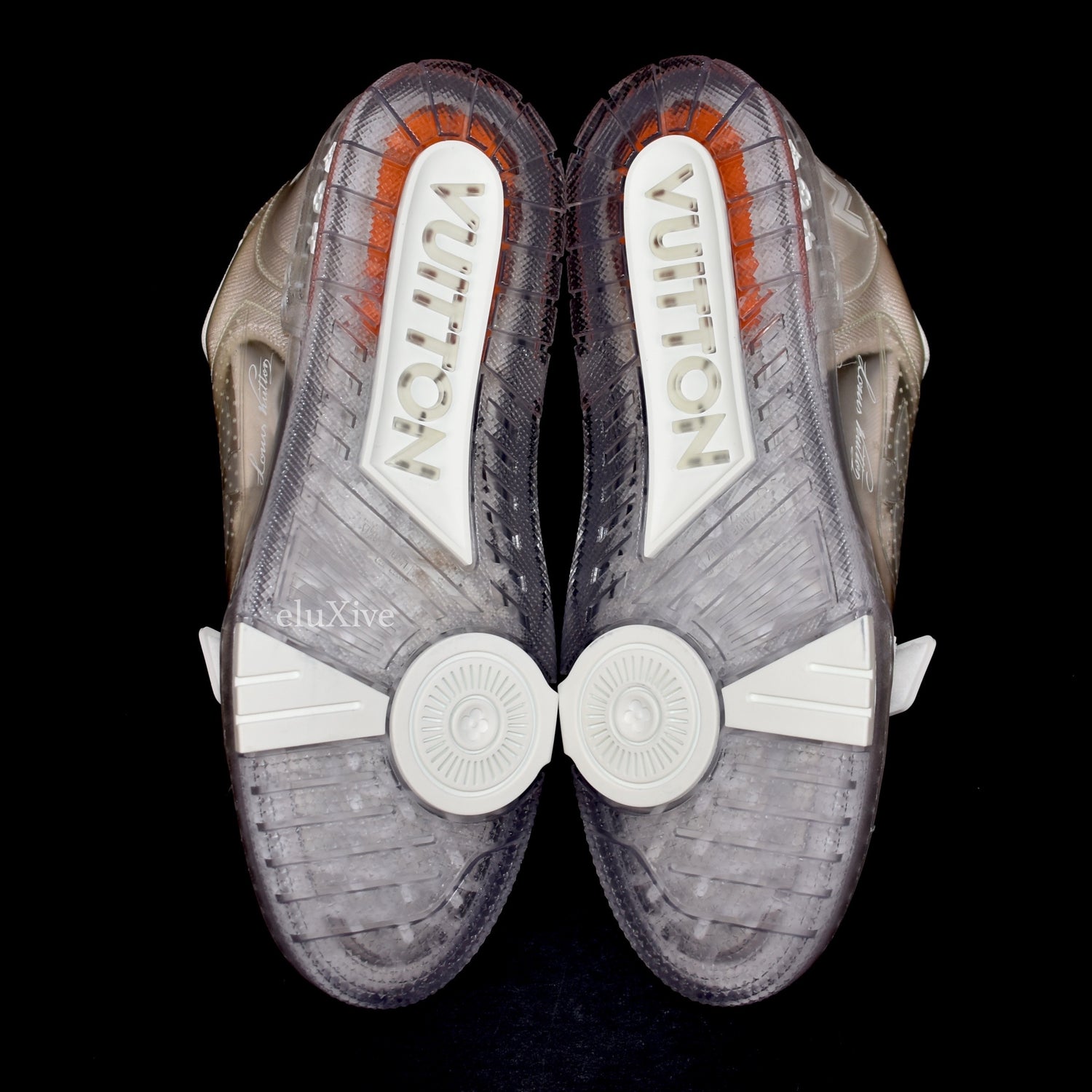 SALEOFF Louis Vuitton Trainer White Signature Sneaker - USALast