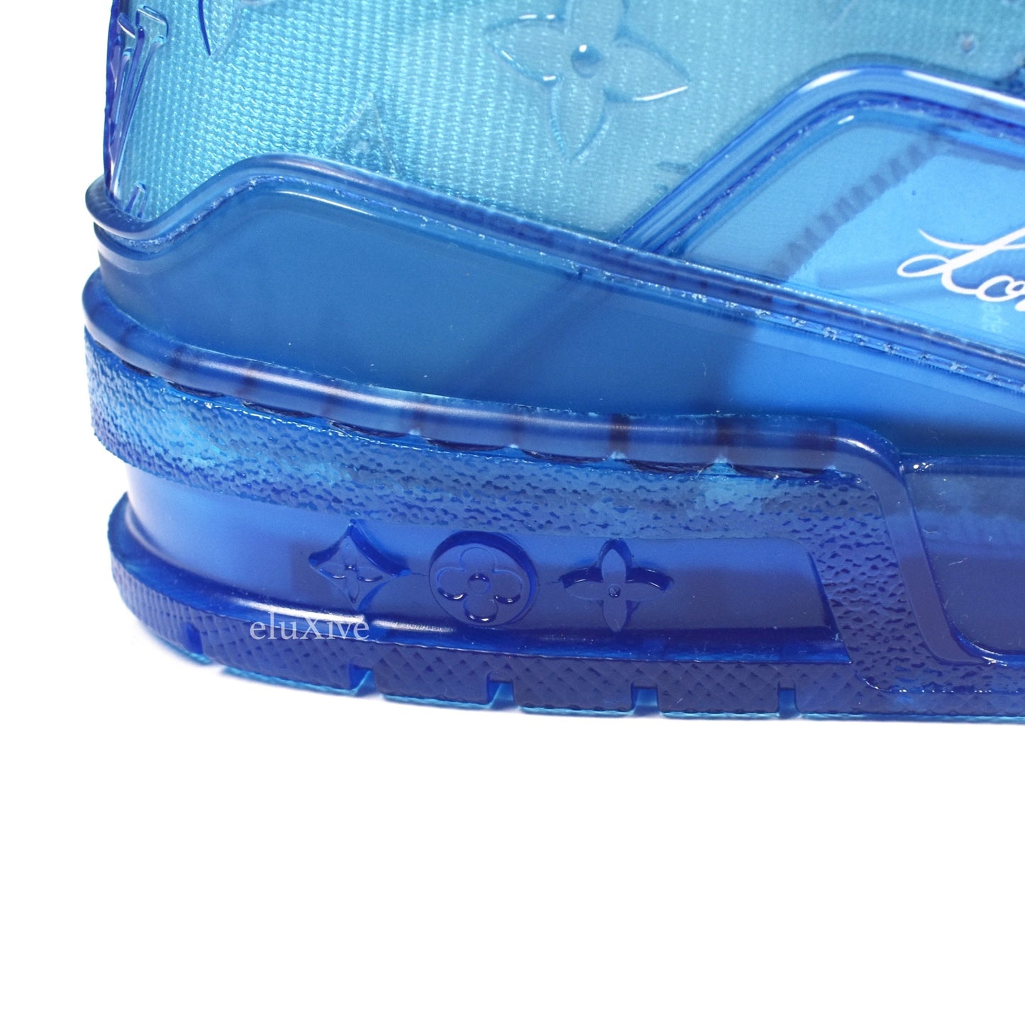 Louis Vuitton Mens Transparent Low Top Sneaker Blue EU 43 / UK 9 – Luxe  Collective