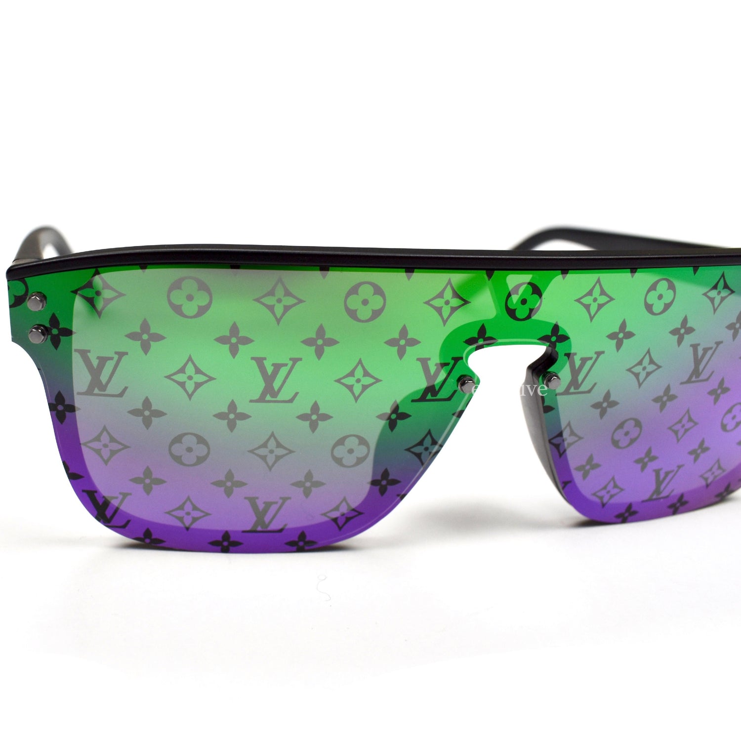 Louis Vuitton LV Waimea Shield Sunglasses Rainbow Acetate Multicolor 1011312