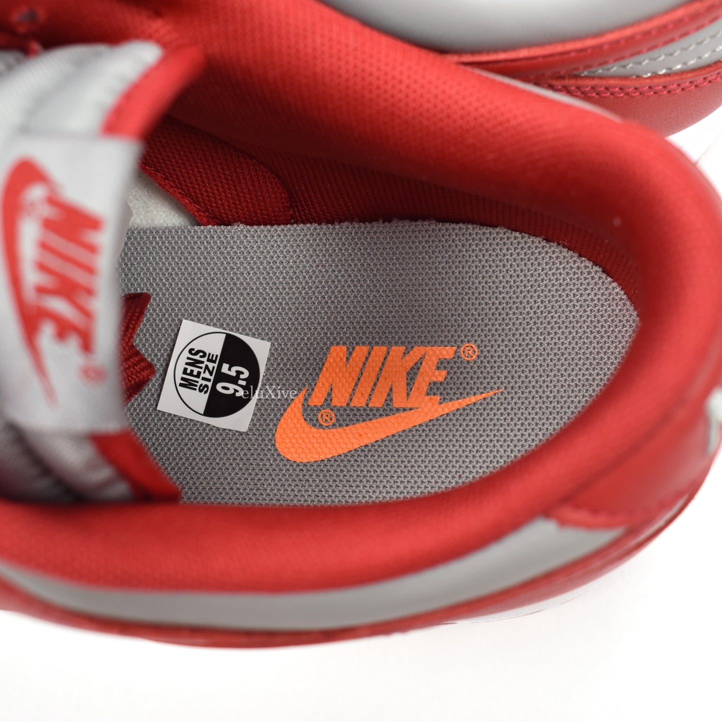 Nike - Dunk Low Retro 'UNLV'