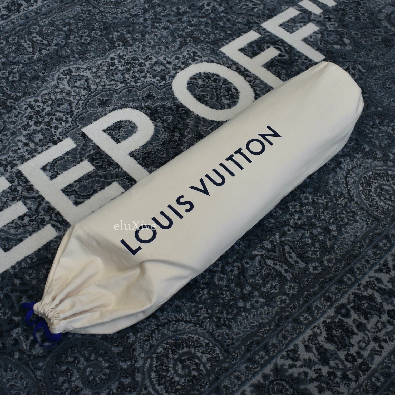 Louis Vuitton Neon black carpet rug - LIMITED EDITION