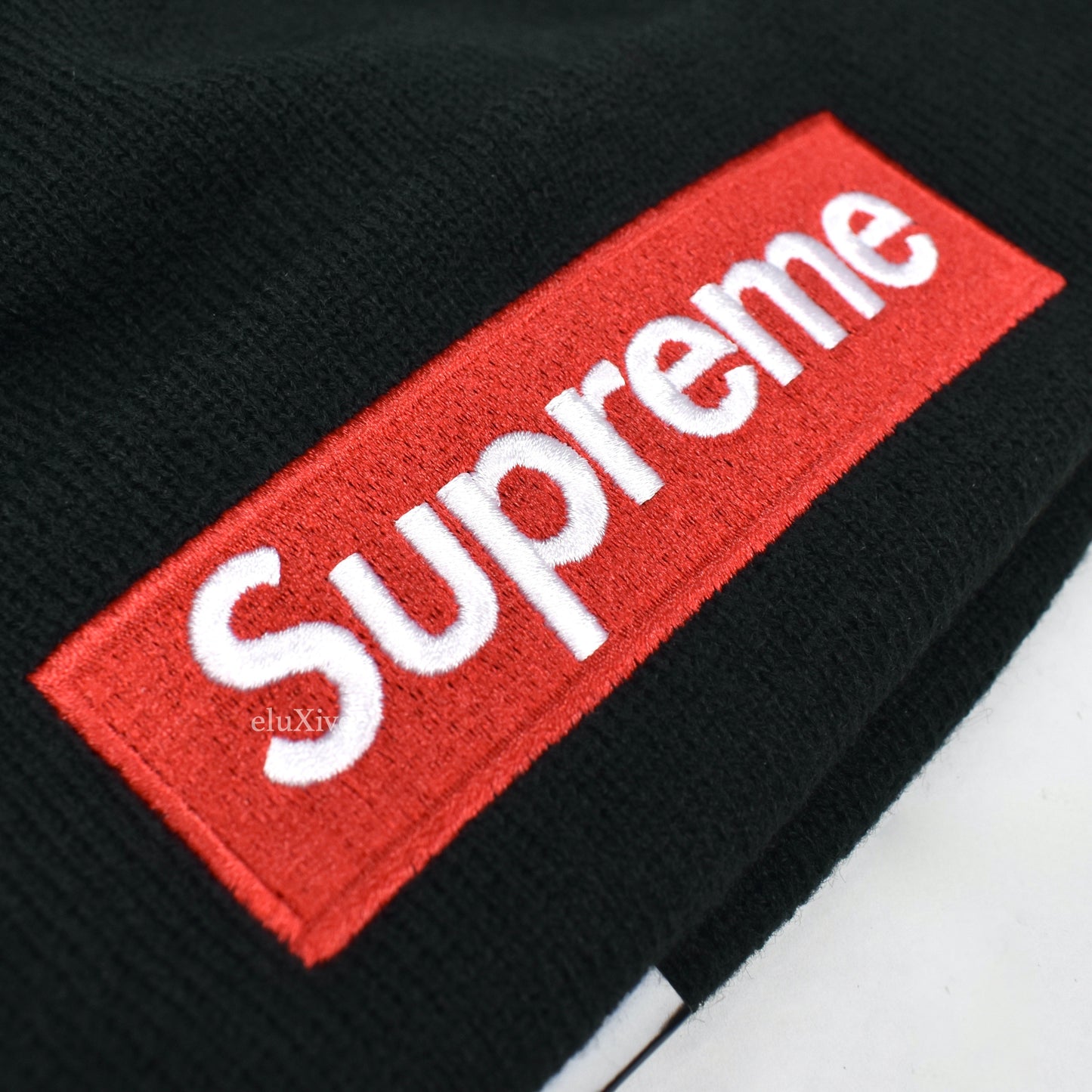 Supreme x New Era - Red Box Logo Beanie (Black)