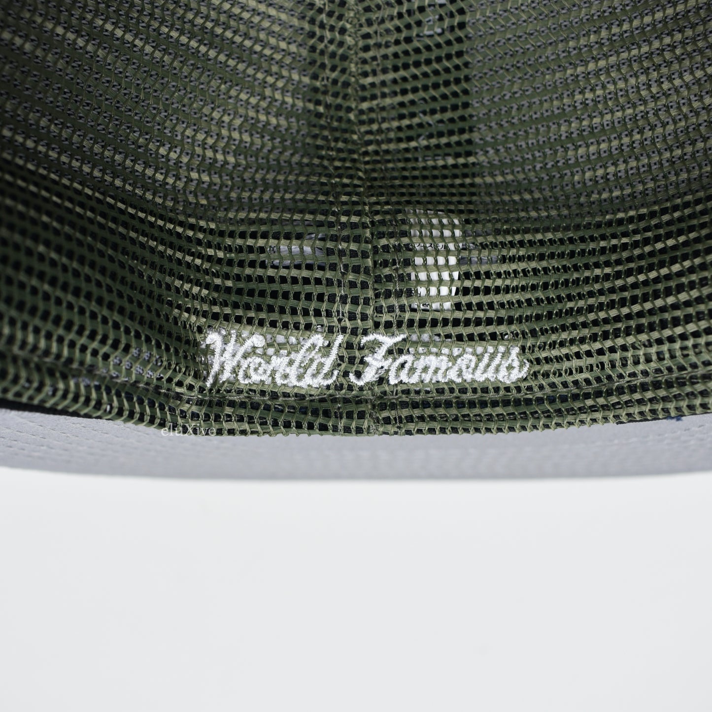 Supreme x New Era - Olive Box Logo Mesh Back Hat