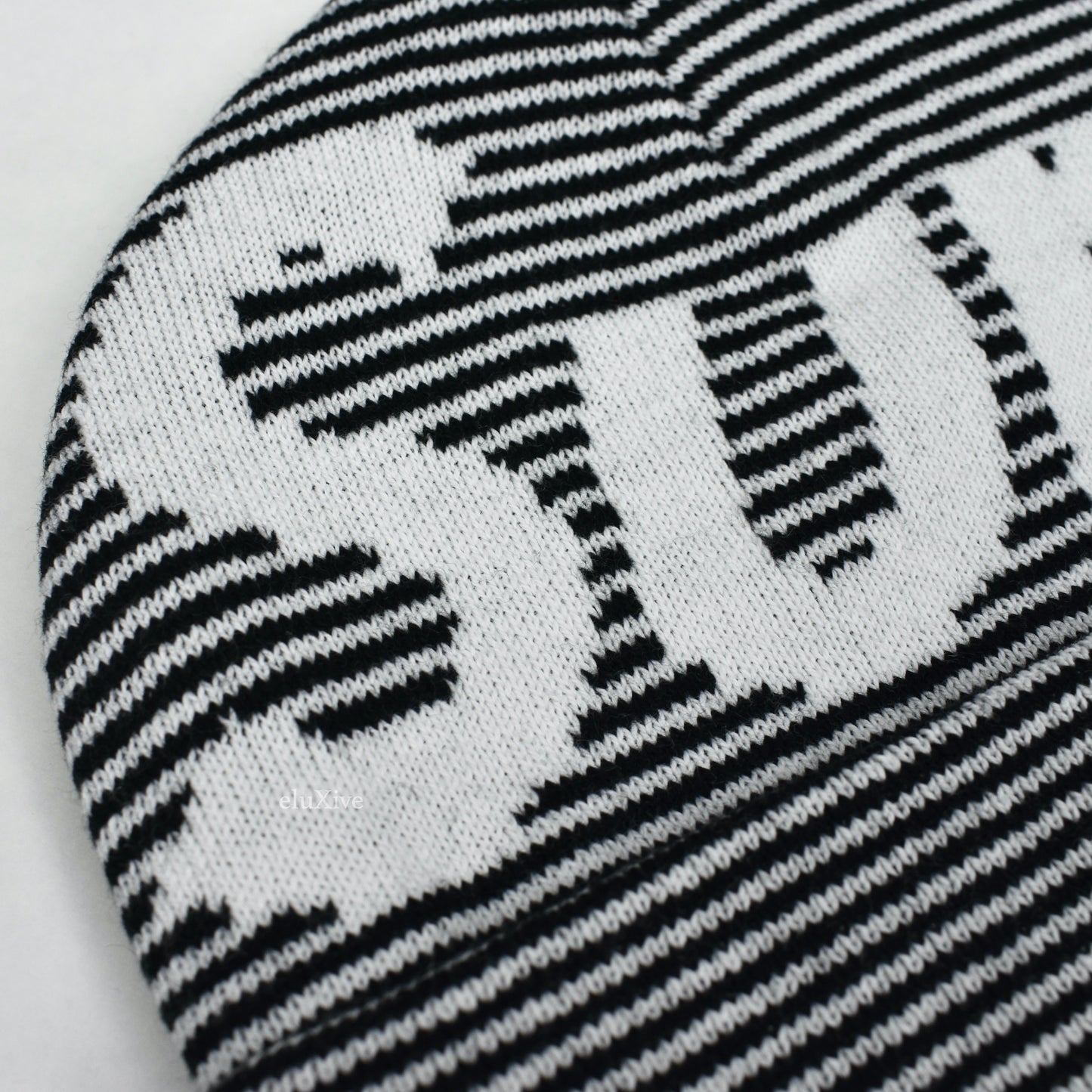 Supreme - Big Logo Knit Beanie (Black Stripe)