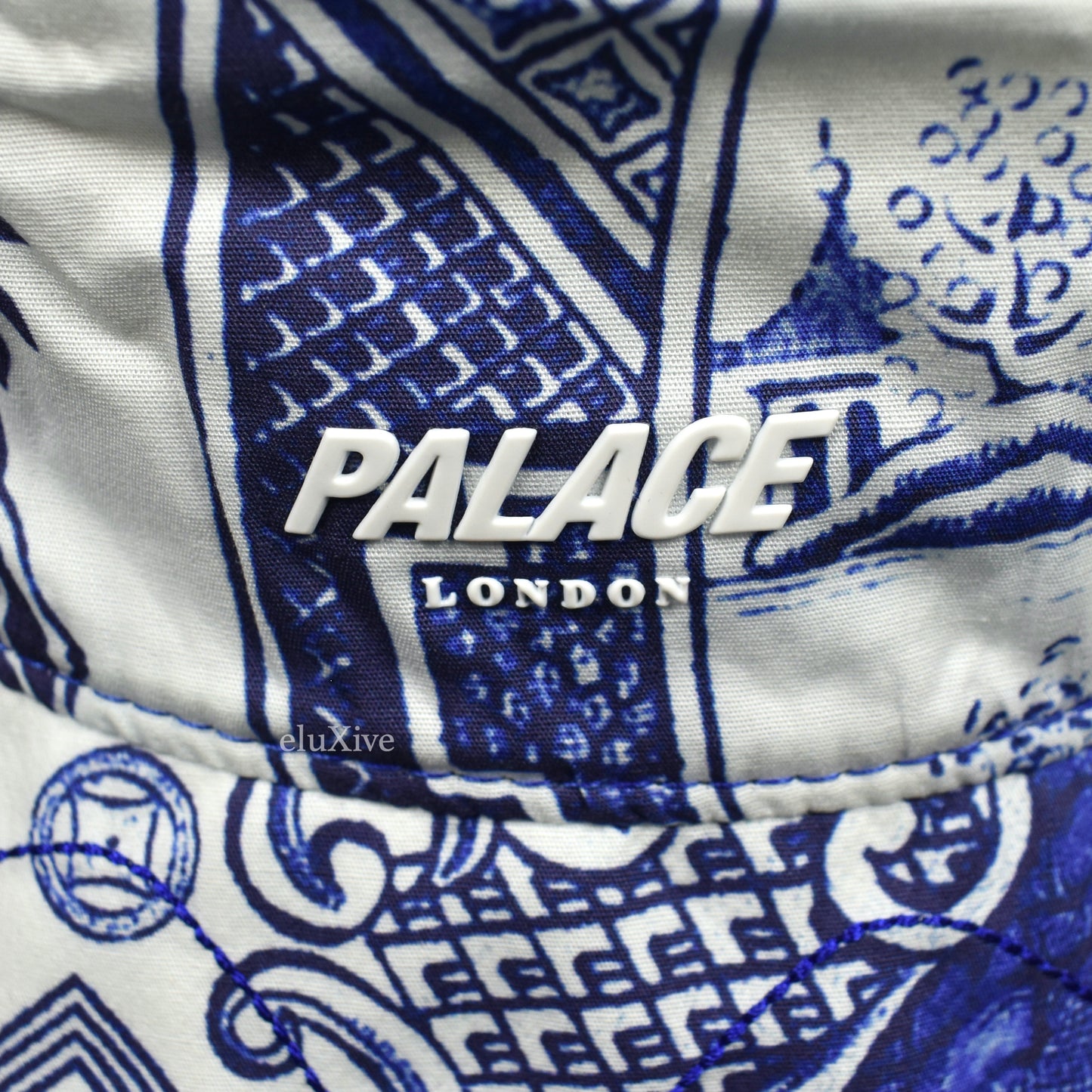 Palace - White / Blue China Plate Print Bucket Hat