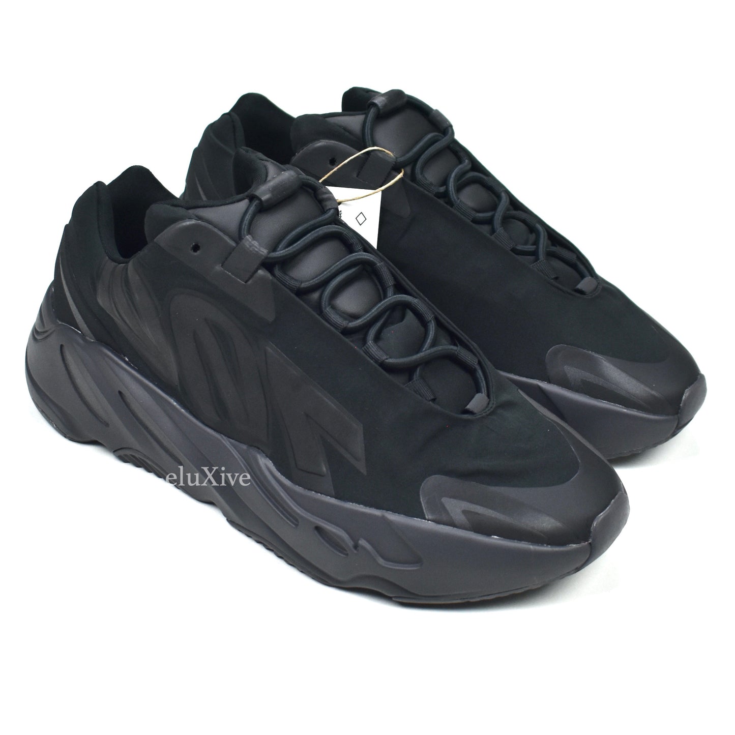 Adidas x Kanye West - Yeezy 700 MNVN Triple Black