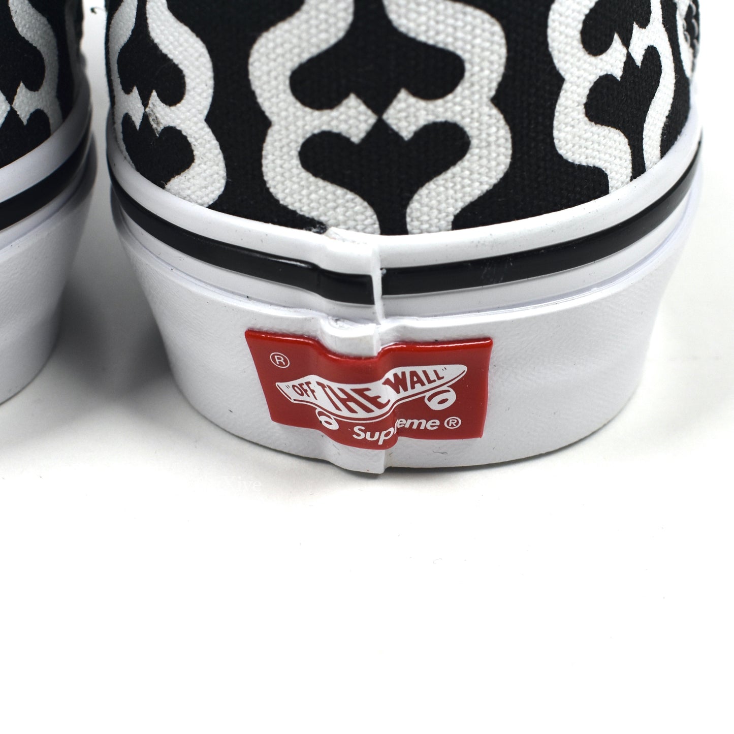 Supreme x Vans - Skate Era Black S Monogram Sneakers