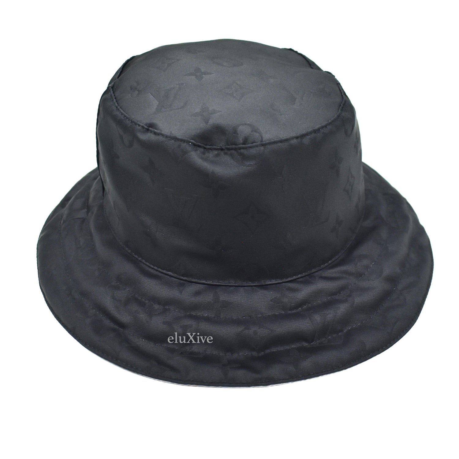 black louis vuitton bucket hat