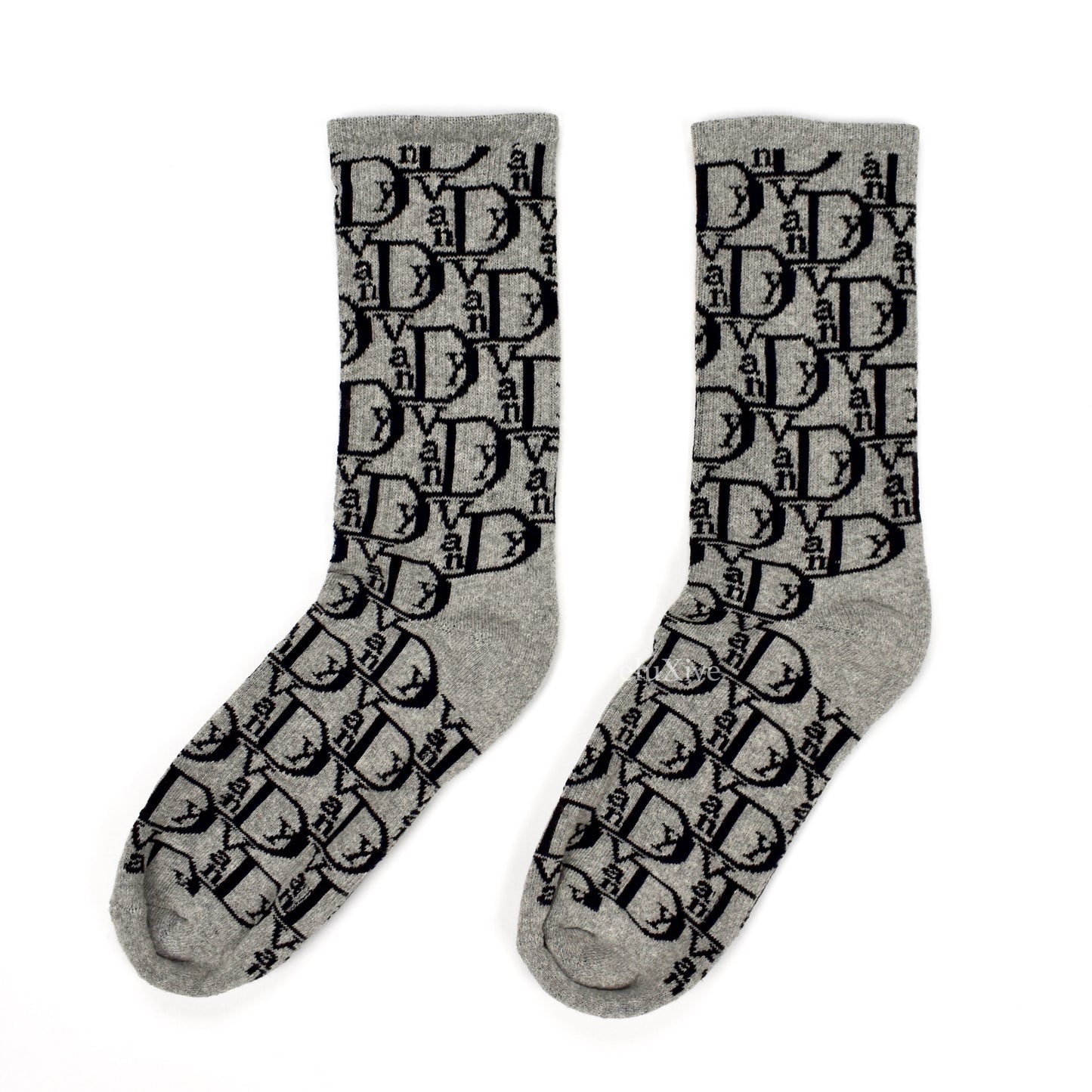 Vandy The Pink - Vior Monogram Knit Socks (Gray)