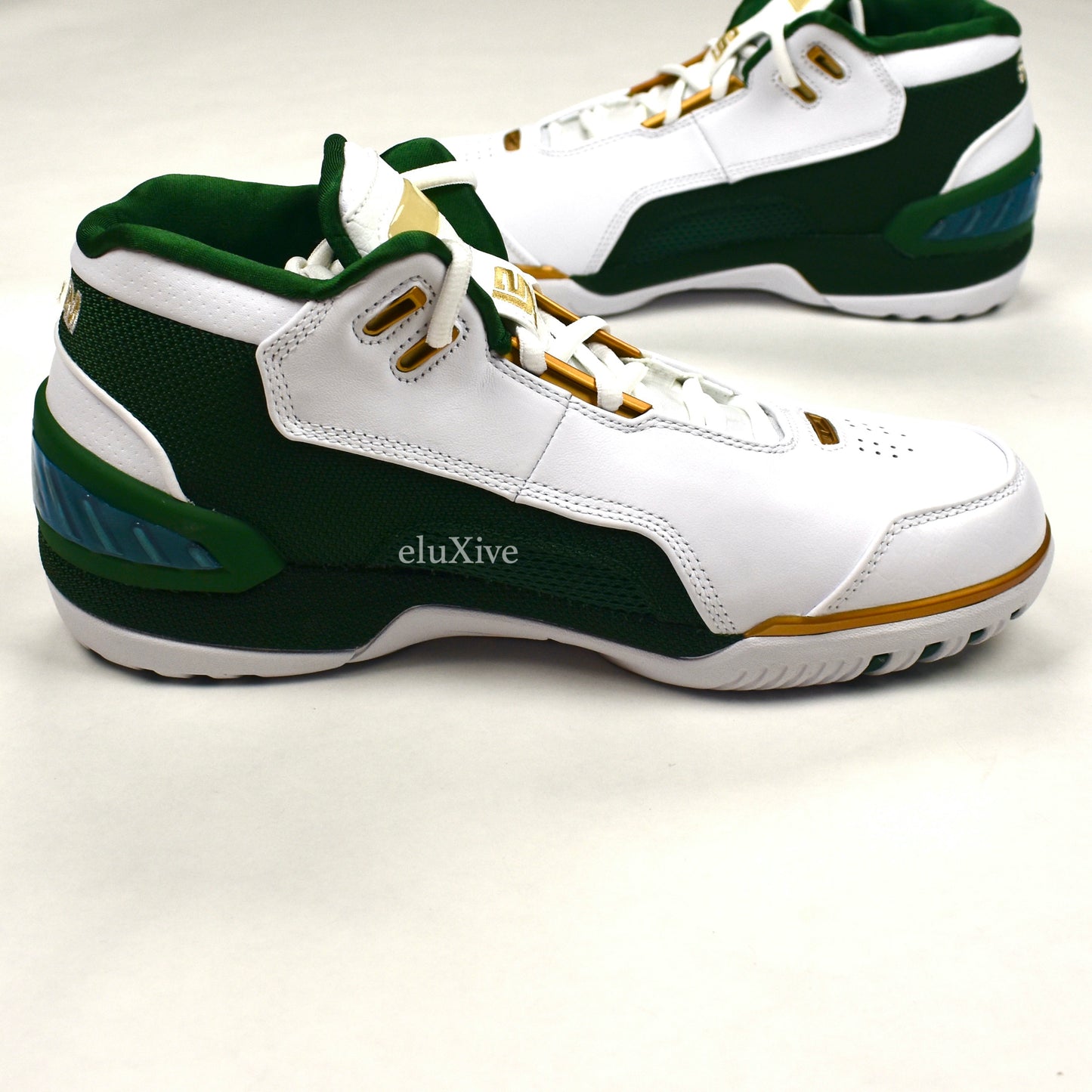 Nike - Lebron Air Zoom Generation SVSM QS