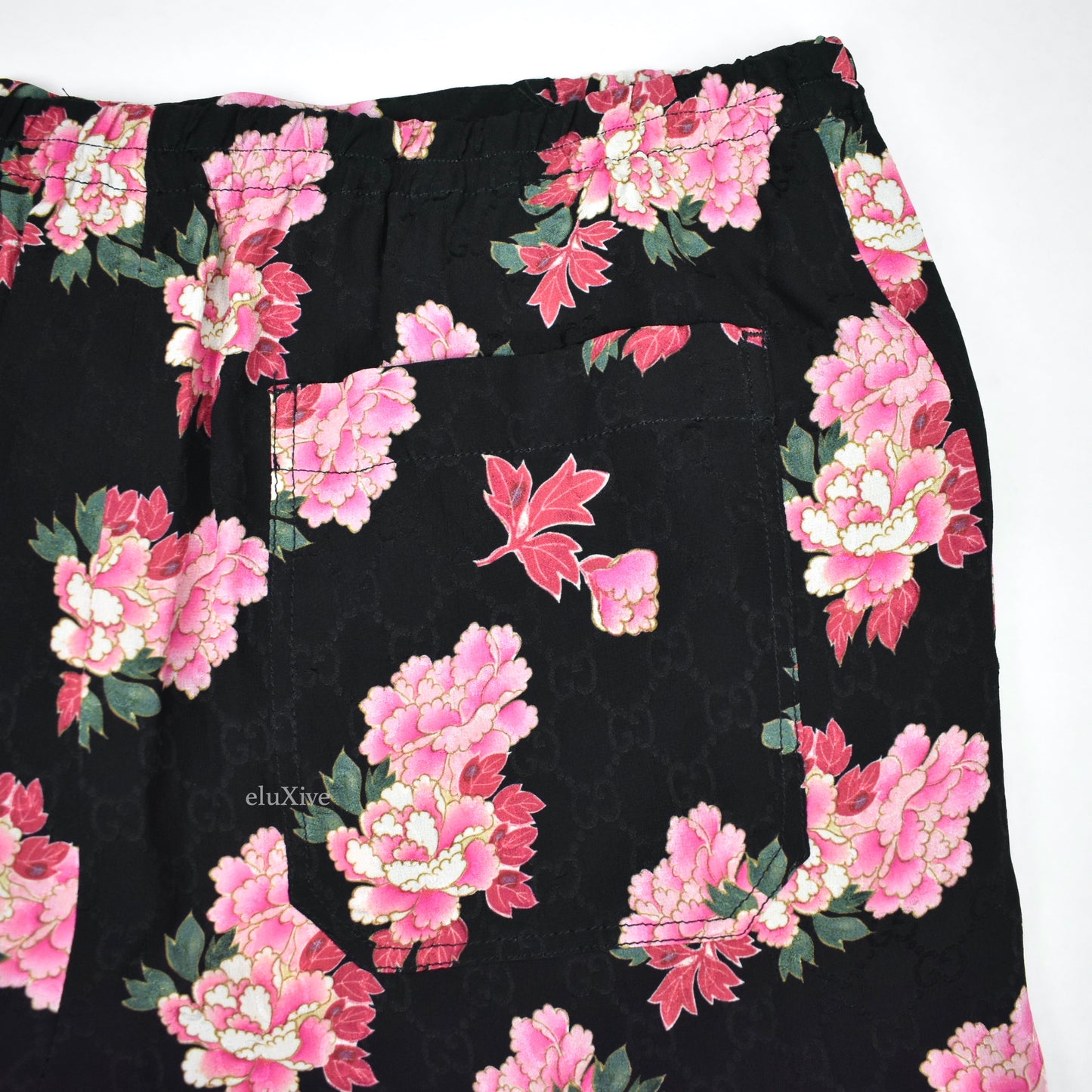 Gucci - Black Jacquard Monogram Woven Peony Blooms Slik Shorts