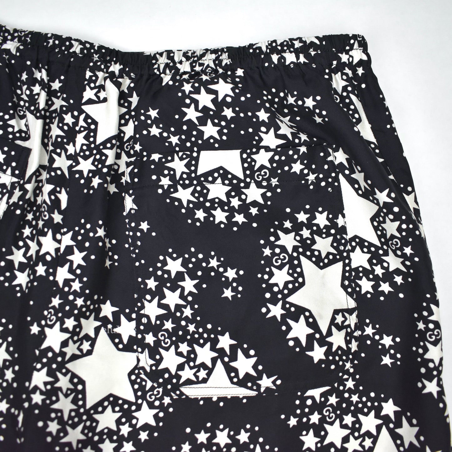 Gucci - Black GG Stars Print Silk Shorts
