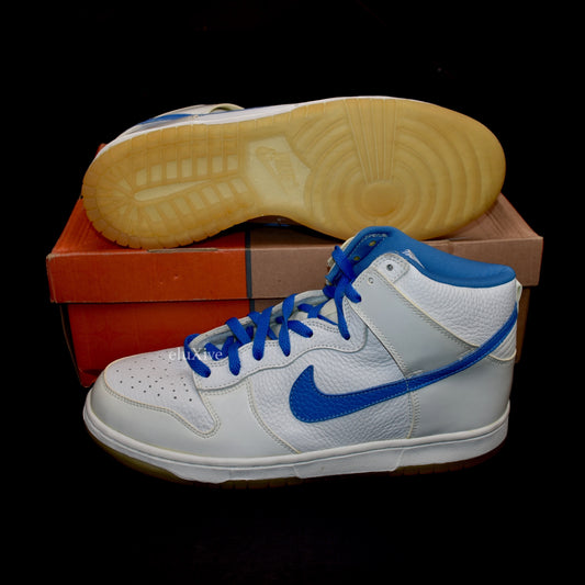 Nike - 2002 Dunk High Footaction 'UNC'