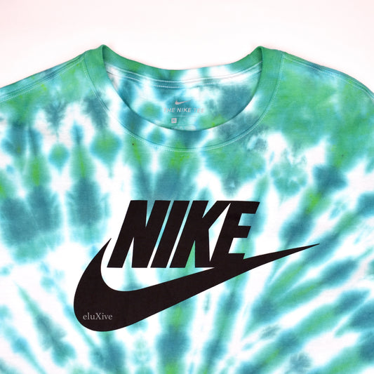 Nike - Tie-Dye Classic Logo T-Shirt