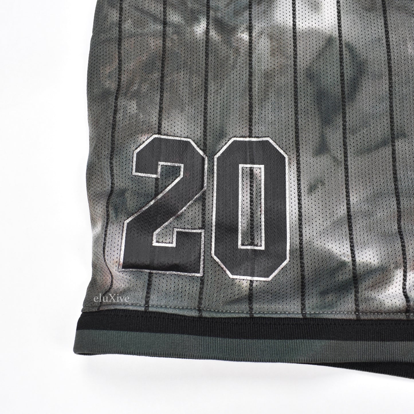 Supreme - Dyed Arc Logo Basketball Shorts (Black)