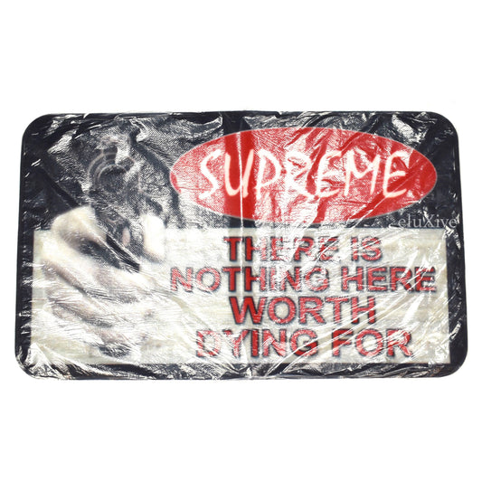 Supreme - Logo Print Door Mat