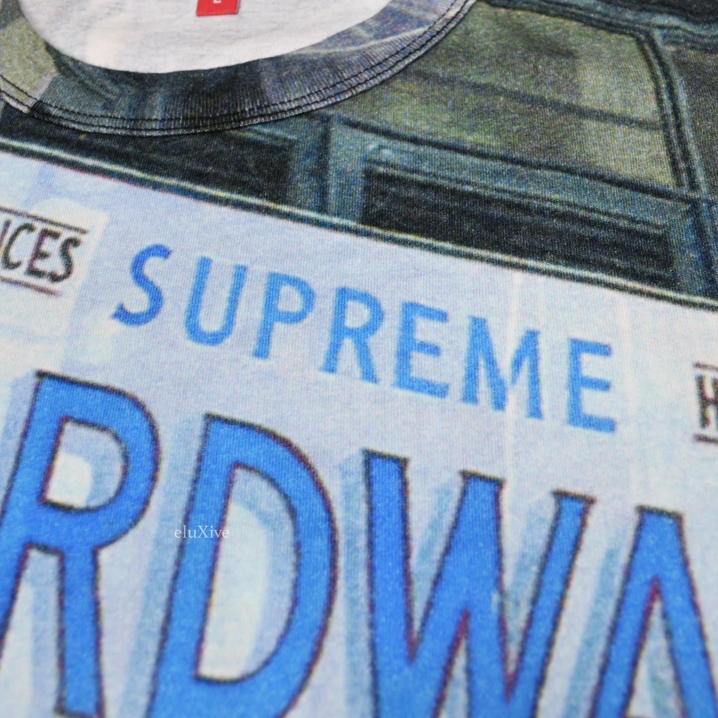 Supreme - Hardware Store Logo T-Shirt