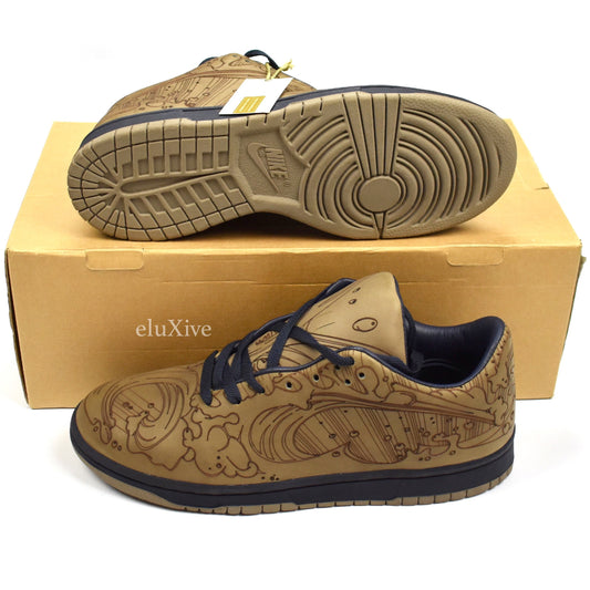 Nike - 2003 Dunk Low By Chris Lundy 'Laser Pack'