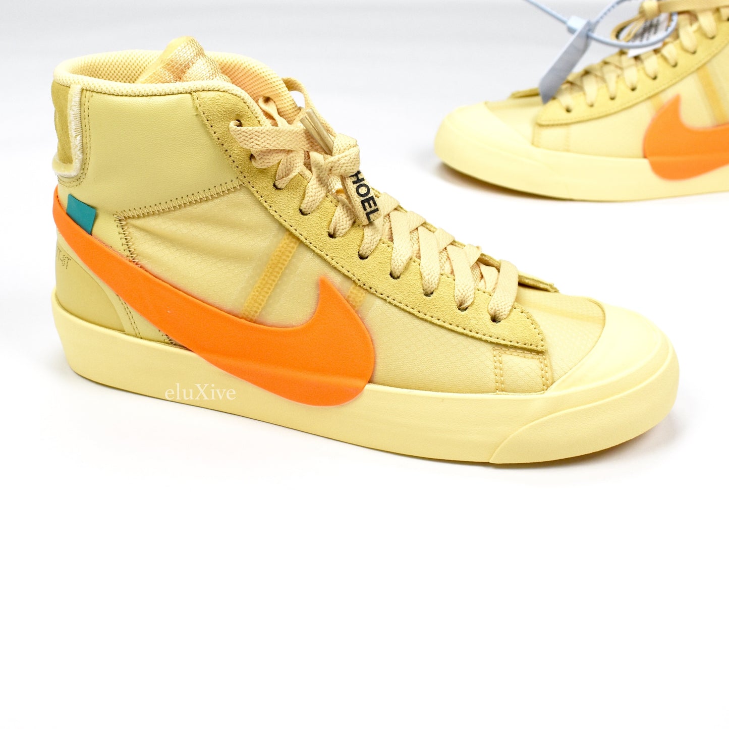 Nike x Off-White - Blazer Mid 'Spooky Pack' Canvas